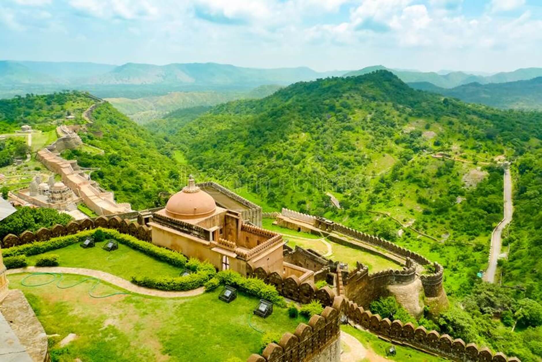 Architectural Splendours of the Hill Forts of Kumbhalgarh and