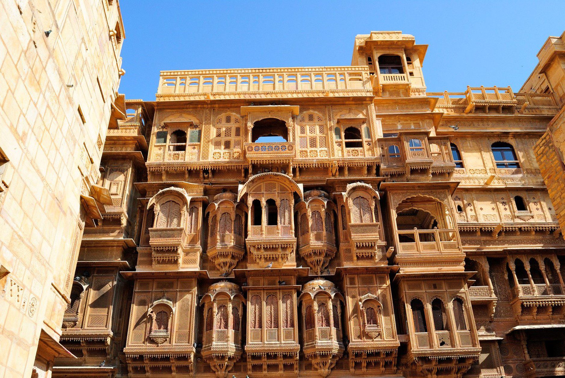 Three Grand Havelis of Jaisalmer Celebrate Rajasthani Architecture – IX