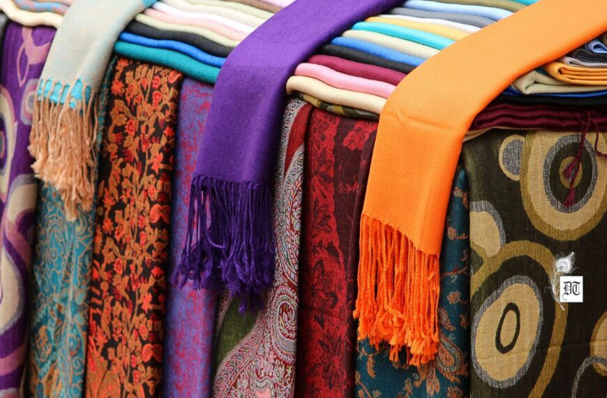 Spotlight: The Timeless Beauty of the Shawl Across Cultures