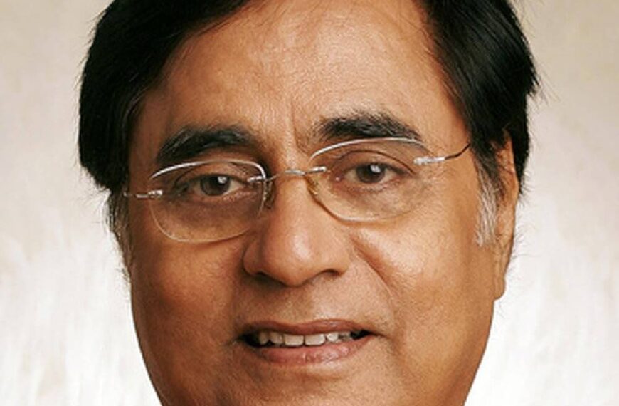 Why Jagjit Singh’s Voice & Love Songs Rule the Hearts of Millions