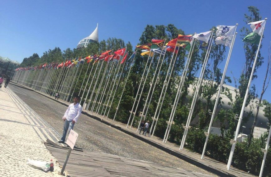 Beyond Borders: Challenging the Youth Mindset About Settling Overseas