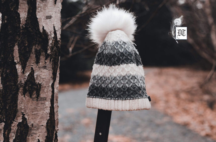 Timeless Echoes: Waiting for a Vanished Presence