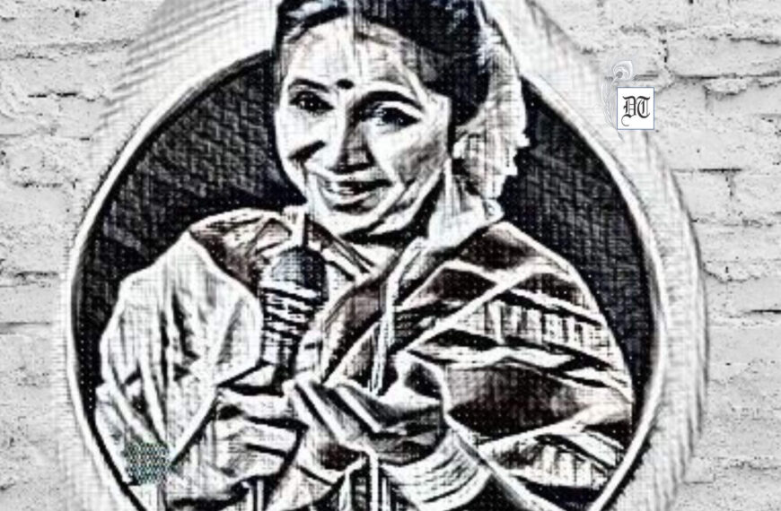 Spotlight: Unlocking the Secret to Asha Bhosle’s Enduring Musical Legacy